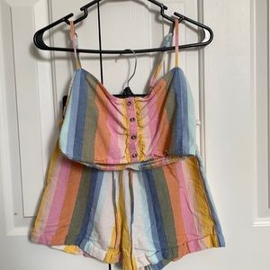 Billabong rainbow 2-piece crop top shirt and shorts, size L, runs small